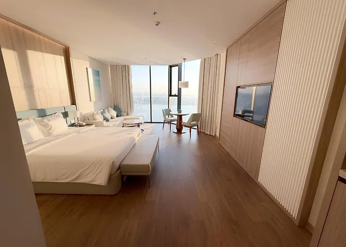 Sea View- Icon40 - Alacarte - New Life - 1 To 5 Bedrooms *