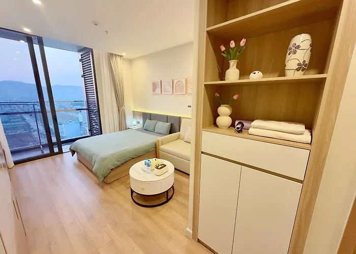 Sea View- Icon40 - Alacarte - New Life - 1 To 5 Bedrooms * Hạ Long