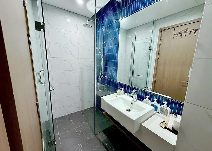 Căn hộ Sea View- Icon40 - Alacarte - New Life - 1 To 5 Bedrooms Hạ Long