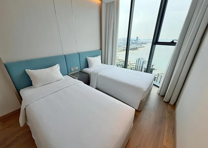 Sea View- Icon40 - Alacarte - New Life - 1 To 5 Bedrooms *