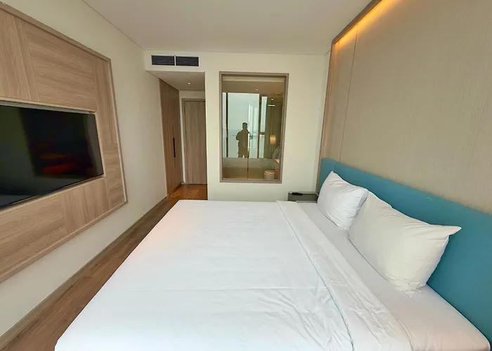 Sea View- Icon40 - Alacarte - New Life - 1 To 5 Bedrooms Căn hộ Hạ Long